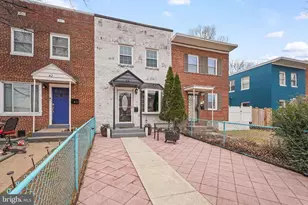 44 Dale St, Alexandria, VA 22305 - Photo 1