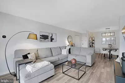 5300 Holmes Run Parkway #1413, Alexandria, VA 22304 - Photo 1