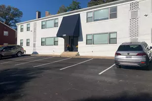 100 W Taylor Run Parkway W, Alexandria, VA 22314 - Photo 1