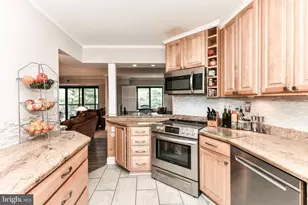 309 Yoakum Pkwy, Alexandria, VA 22304 - Photo 1