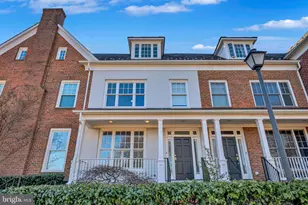 957 Powhatan St, Alexandria, VA 22314 - Photo 1