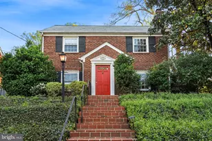 2404 King St, Alexandria, VA 22301 - Photo 1