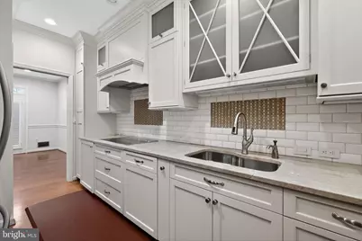 [Address not provided], Alexandria, VA 22314 - Photo 1
