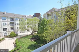 4551 Strutfield Ln, Alexandria, VA 22311 - Photo 1