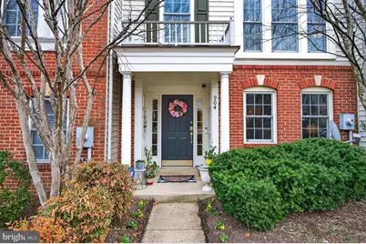 904 Harrison Circle, Alexandria, VA 22304 - Photo 1