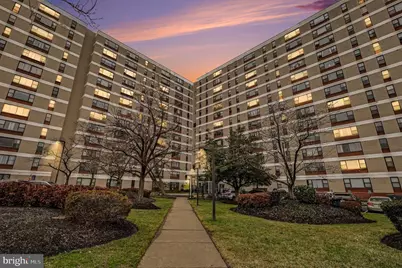 4600 Duke Street #1423, Alexandria, VA 22304 - Photo 1