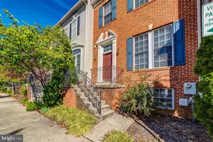 947 Harrison Cir, Alexandria, VA 22304 - Photo 1
