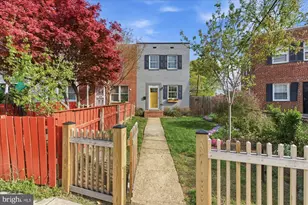 147 Dale St, Alexandria, VA 22305 - Photo 1
