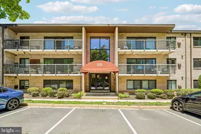 3220 S 28th Street #304, Alexandria, VA 22302 - Photo 1