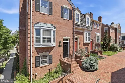 2701 Franklin Court, Alexandria, VA 22302 - Photo 1