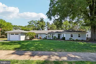 201 Longview Dr, Alexandria, VA 22314 - Photo 1
