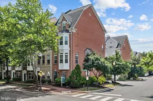 272 Cameron Station Blvd, Alexandria, VA 22304 - Photo 1
