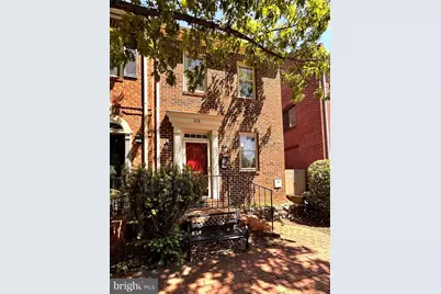 211 Oronoco Street, Alexandria, VA 22314 - Photo 1