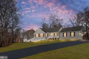 24461 Oak Forest Dr, Rapidan, VA 22733 - Photo 1