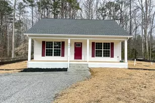 902 Jones Dr, Ruther Glen, VA 22546 - Photo 1