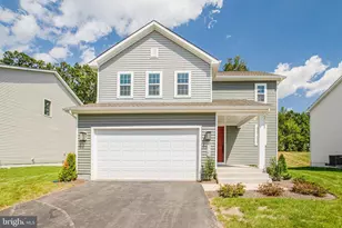 35615 Pine Needle Ln, Locust Grove, VA 22508 - Photo 1