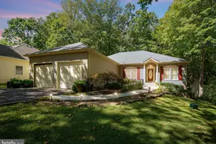 1101 Eastover Pkwy, Locust Grove, VA 22508 - Photo 1