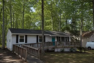1238 Lakeview Pkwy, Locust Grove, VA 22508 - Photo 1
