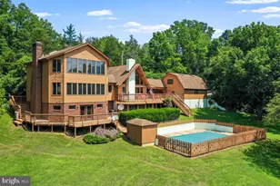 127 N West Turn, Shenandoah, VA 22849 - Photo 1