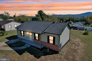 511 5th St, Luray, VA 22835 - Photo 1