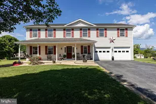 111 Deerfield Estates Dr, Stanley, VA 22851 - Photo 1