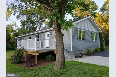 190 Lisa Ln, Shenandoah, VA 22849 - Photo 1