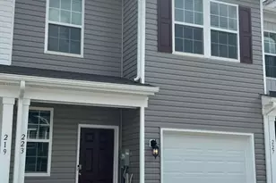 163 College Dr, Luray, VA 22835 - Photo 1