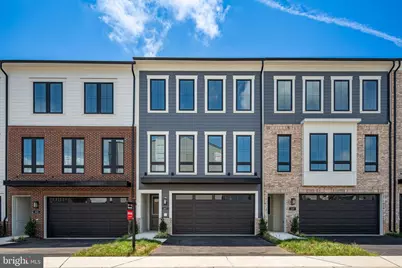 647 Angelfish Way, Woodbridge, VA 22191 - Photo 1