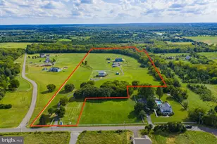 11801 Parkgate Dr, Nokesville, VA 20181 - Photo 1