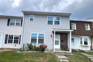 1344 Redbud Ct, Woodbridge, VA 22191 - Photo 1