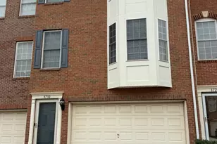 8730 Phipps Farm Way, Manassas, VA 20109 - Photo 1