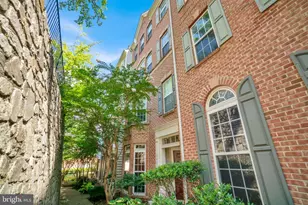 2460 Eastbourne Dr, Woodbridge, VA 22191 - Photo 1