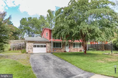 19007 Red Oak Lane, Triangle, VA 22172 - Photo 1