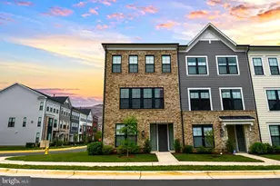 13825 Estuary Pl, Woodbridge, VA 22191 - Photo 1