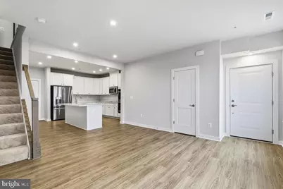 9066 Katherine Johnson Avenue, Manassas, VA 20109 - Photo 5