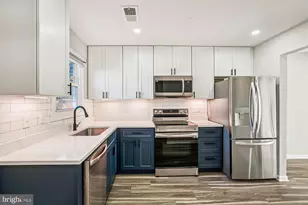 4613 Whitaker Pl, Woodbridge, VA 22193 - Photo 1