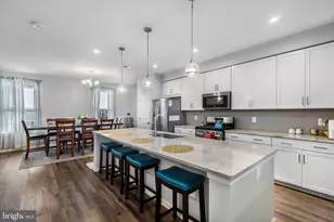 1592 Dorothy Ln, Woodbridge, VA 22191 - Photo 1