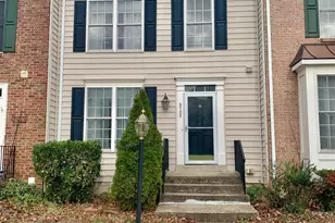 9788 Cheshire Ridge Cir, Manassas, VA 20110 - Photo 1