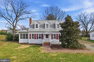 13411 Woodbridge St, Woodbridge, VA 22191 - Photo 1