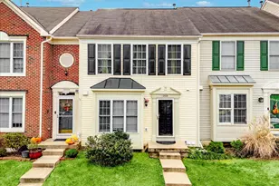 12729 Hunterbrook Dr, Woodbridge, VA 22192 - Photo 1