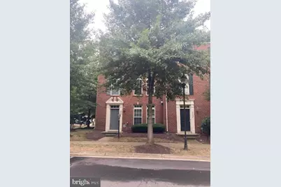 2221 Potomac Club Parkway, Woodbridge, VA 22191 - Photo 1