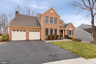11819 Troika Ct, Woodbridge, VA 22192 - Photo 1