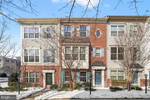 4440 Potomac Highlands Cir, Triangle, VA 22172 - Photo 1