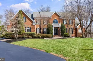 5801 Malvern Hill Ct, Haymarket, VA 20169 - Photo 1