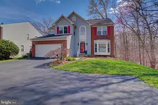 13124 Kinnicutt Dr, Woodbridge, VA 22192 - Photo 1