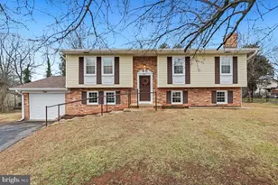 9507 Scarlet St, Manassas, VA 20110 - Photo 1