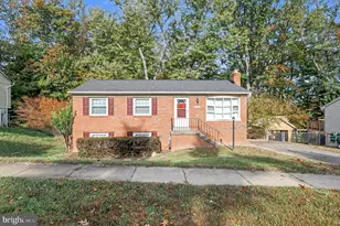 13828 Londonderry Ct, Woodbridge, VA 22193 - Photo 1