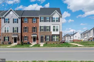 11416 Willow Green Cir, Manassas, VA 20109 - Photo 1