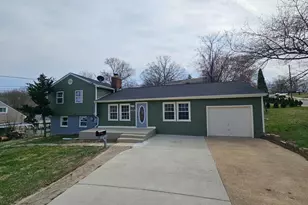 1717 Varsity Dr, Woodbridge, VA 22191 - Photo 1