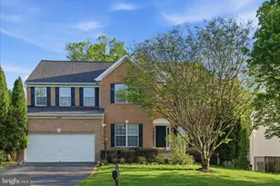 15557 Allaire Dr, Gainesville, VA 20155 - Photo 1